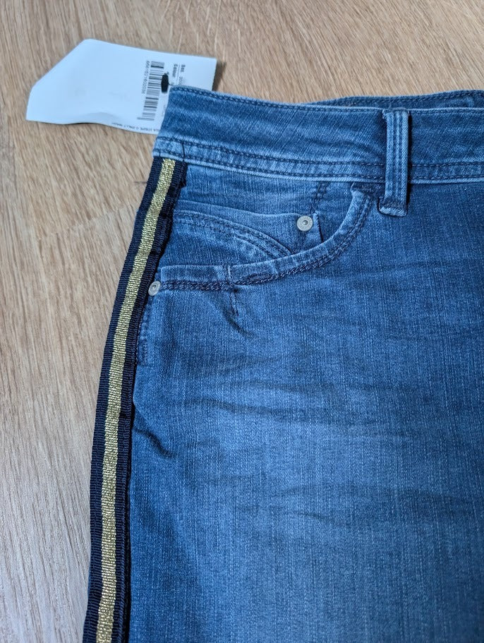 LTB Andrea skirt side stripe detail