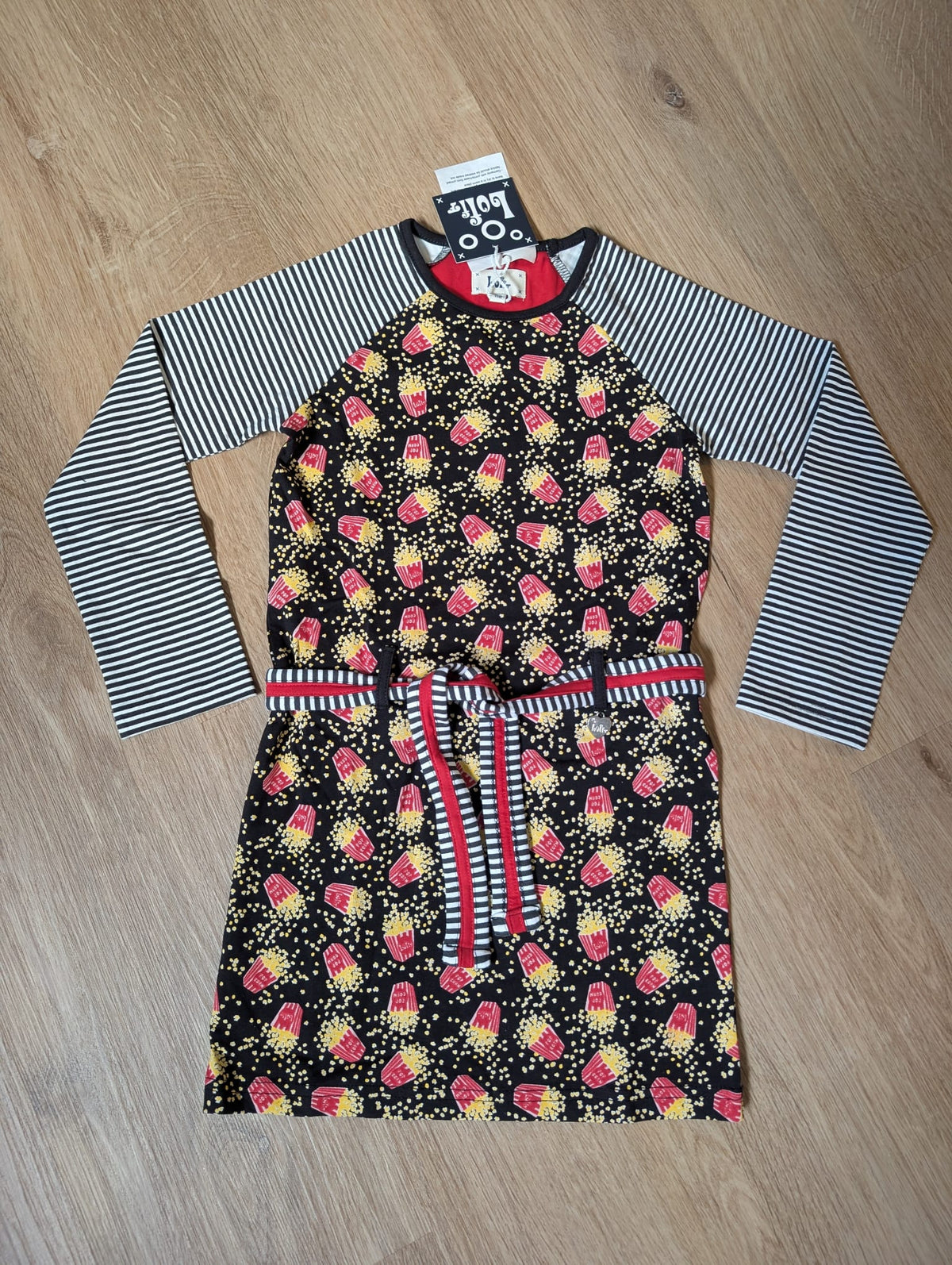 Lofff Lisa girls' long-sleeve dress with printed skirt and striped sleeves