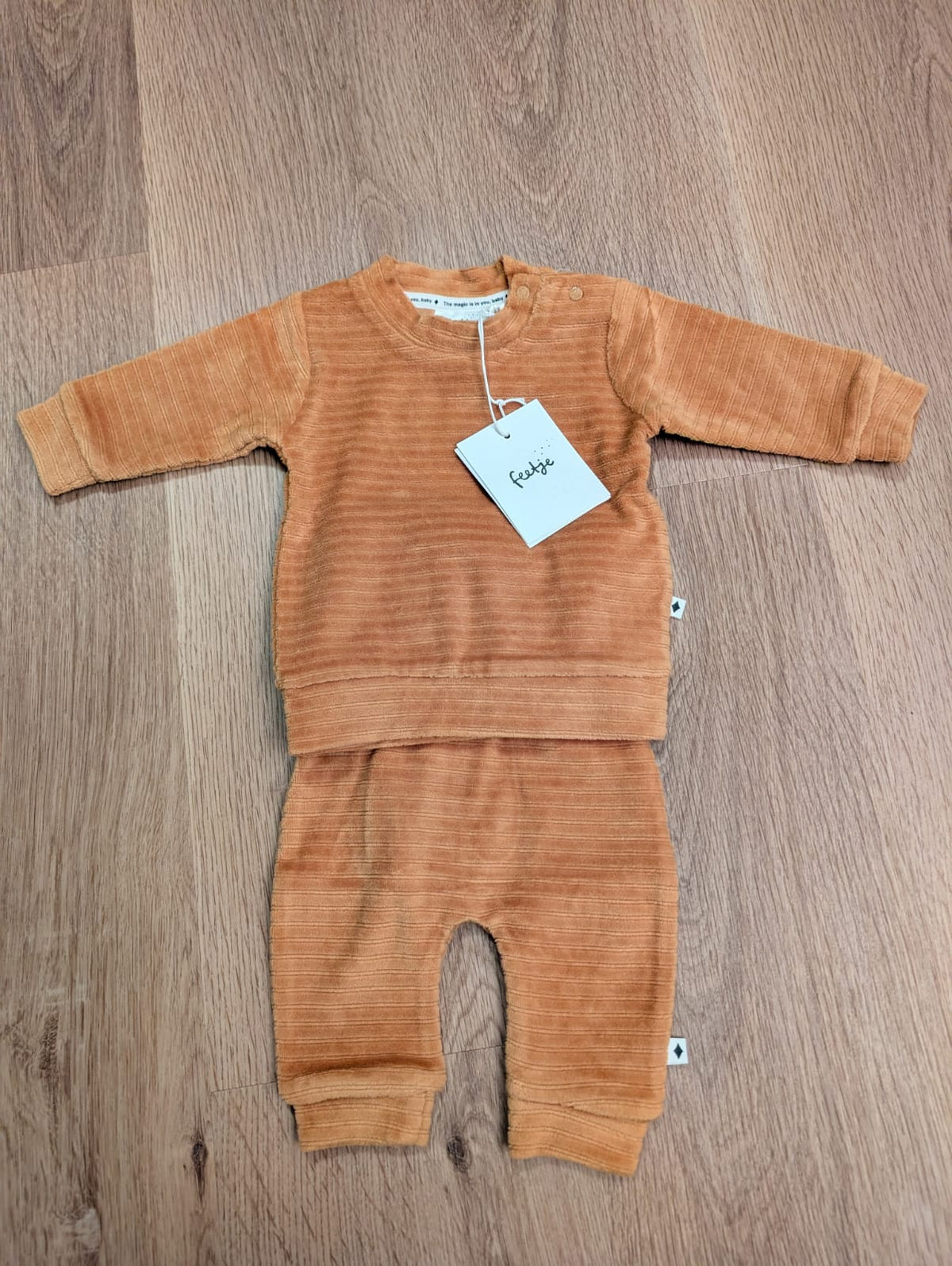 Feetje yellow ochre velour sweater and pants set